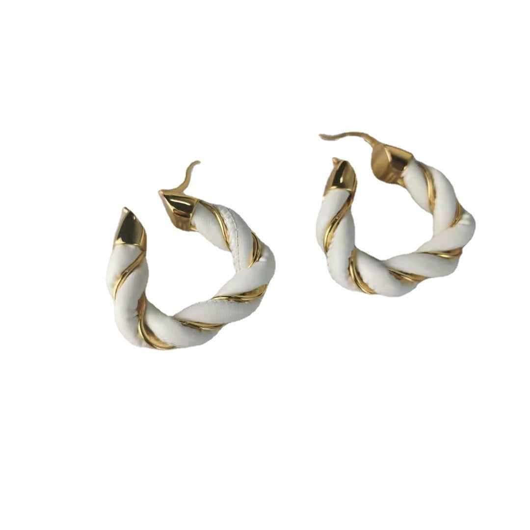 厂家批发BV新款三角扭结耳圈女欧美风高级感耳饰气质几何皮革耳环