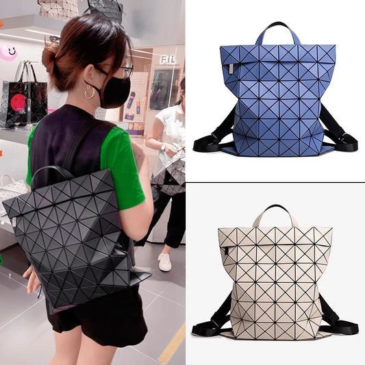 日韩新款男女通用几何菱格双肩包学生书包大容量电脑包旅行背包潮
