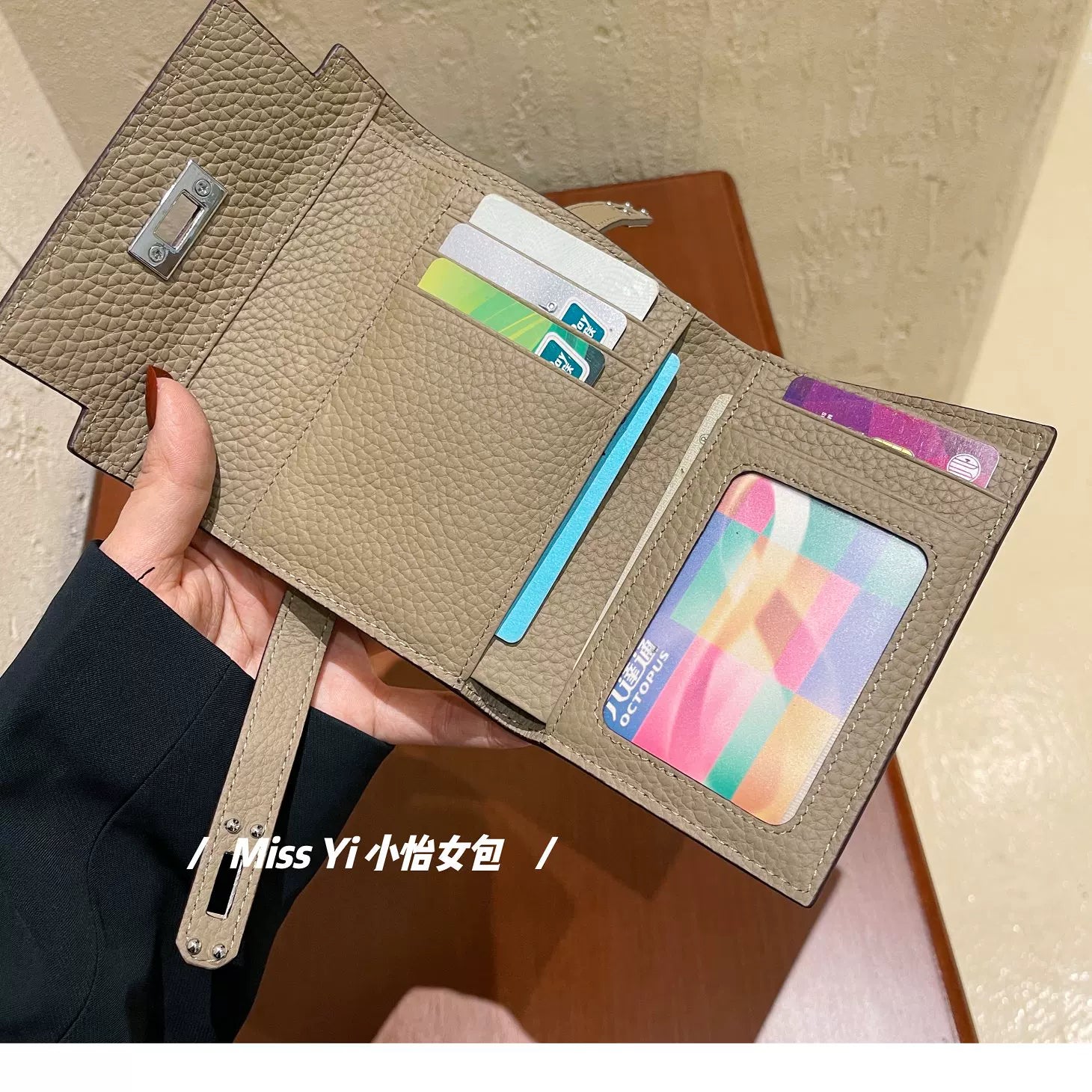 头层牛皮荔枝纹钱包短款 h凯莉钱包三折女士零钱包多卡位锁扣短夹