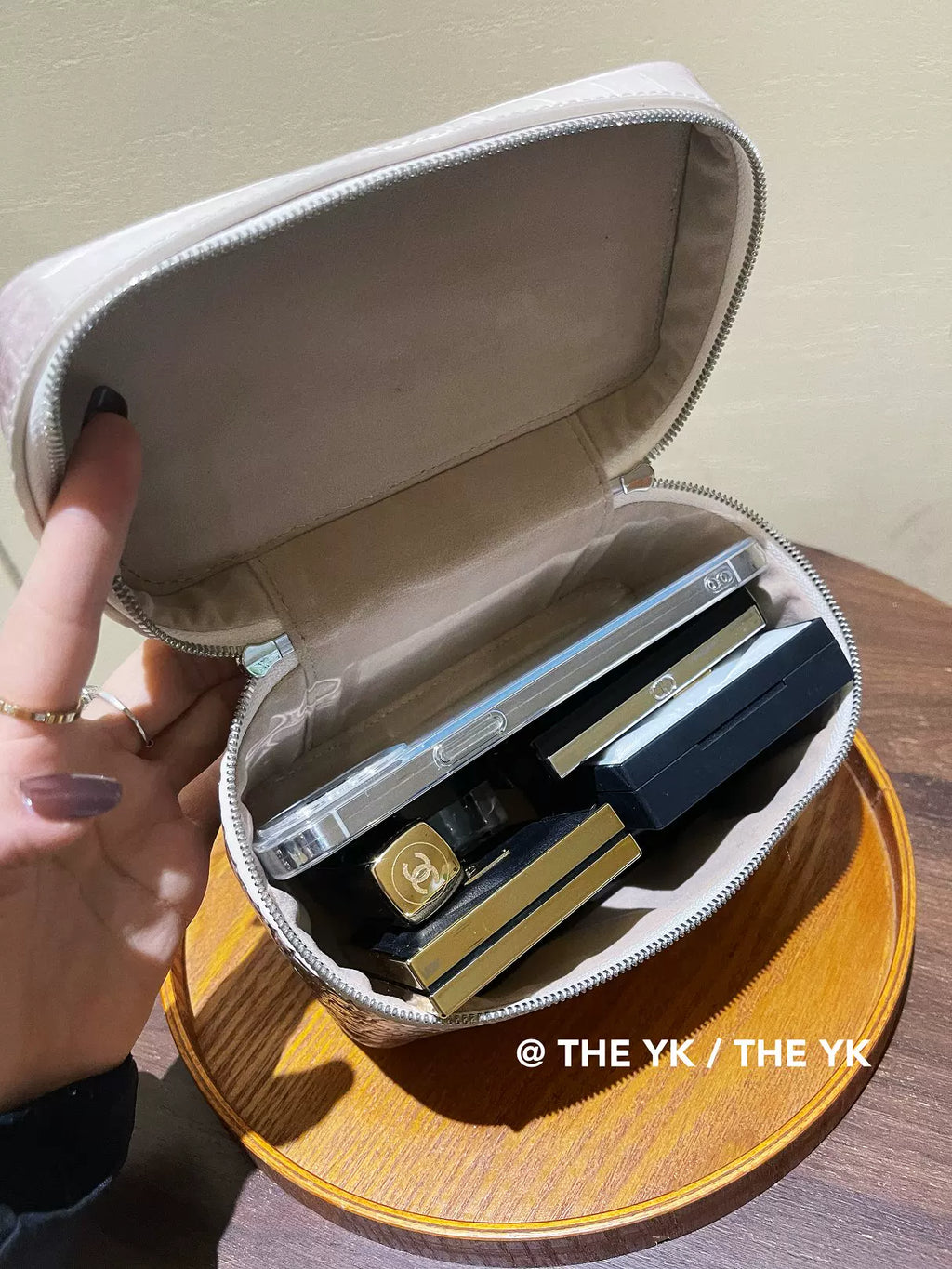 真皮高级感喜马拉雅化妆包女手提饭盒包鳄鱼纹收纳包出差旅行便携