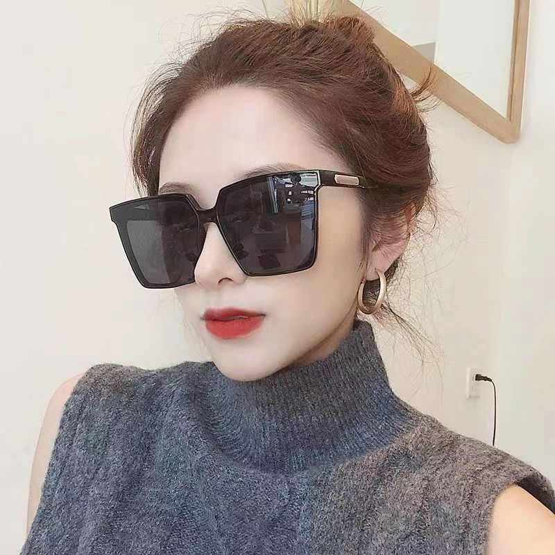 2024方框网红同款墨镜女防紫外线防晒太阳镜男士大框显瘦太阳眼镜