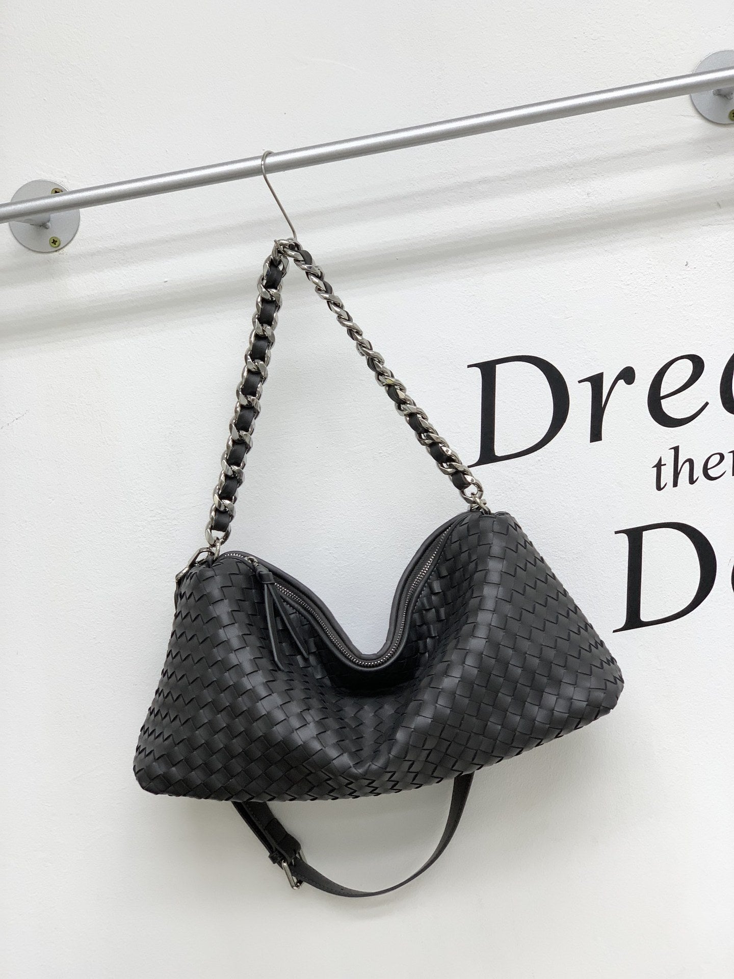 新款法棍腋下时尚潮流百搭单肩包手工编织高级感大容量通勤斜挎包