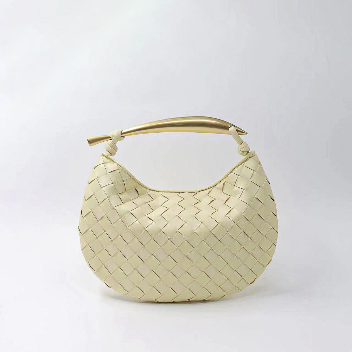 2022款月半鲨鱼包皱褶手提包牛皮编织包大容量白搭手拎腋下包时尚