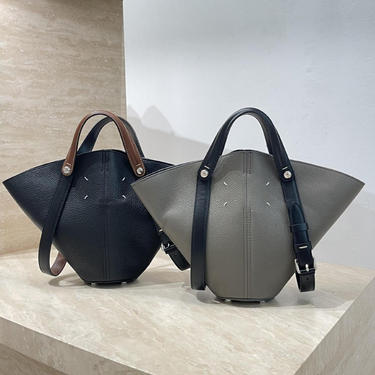 日韩ins简约休闲手提双肩包荔枝纹扇形菜篮子腋下包包一件代批发