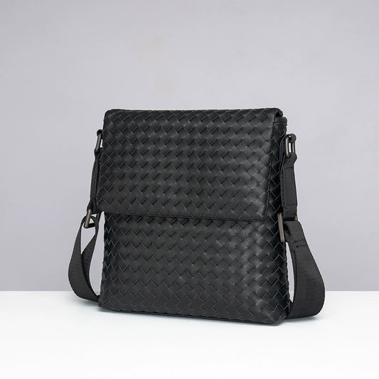 X&BV男包真皮斜挎包单肩包男休闲商务编织翻盖竖款时尚男士小背包