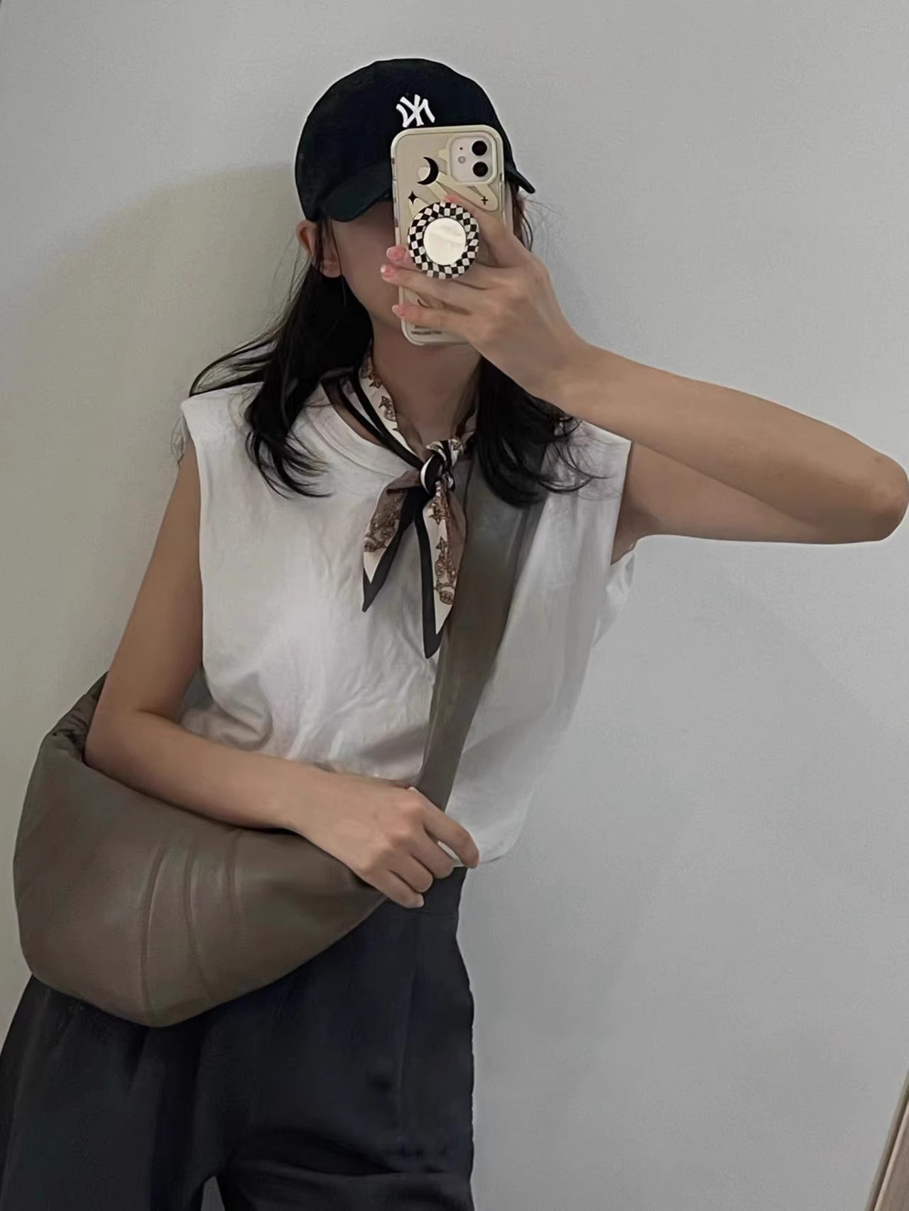 中号牛角包可颂包中性大容量慵懒流浪包斜挎包 直播一件代发批发