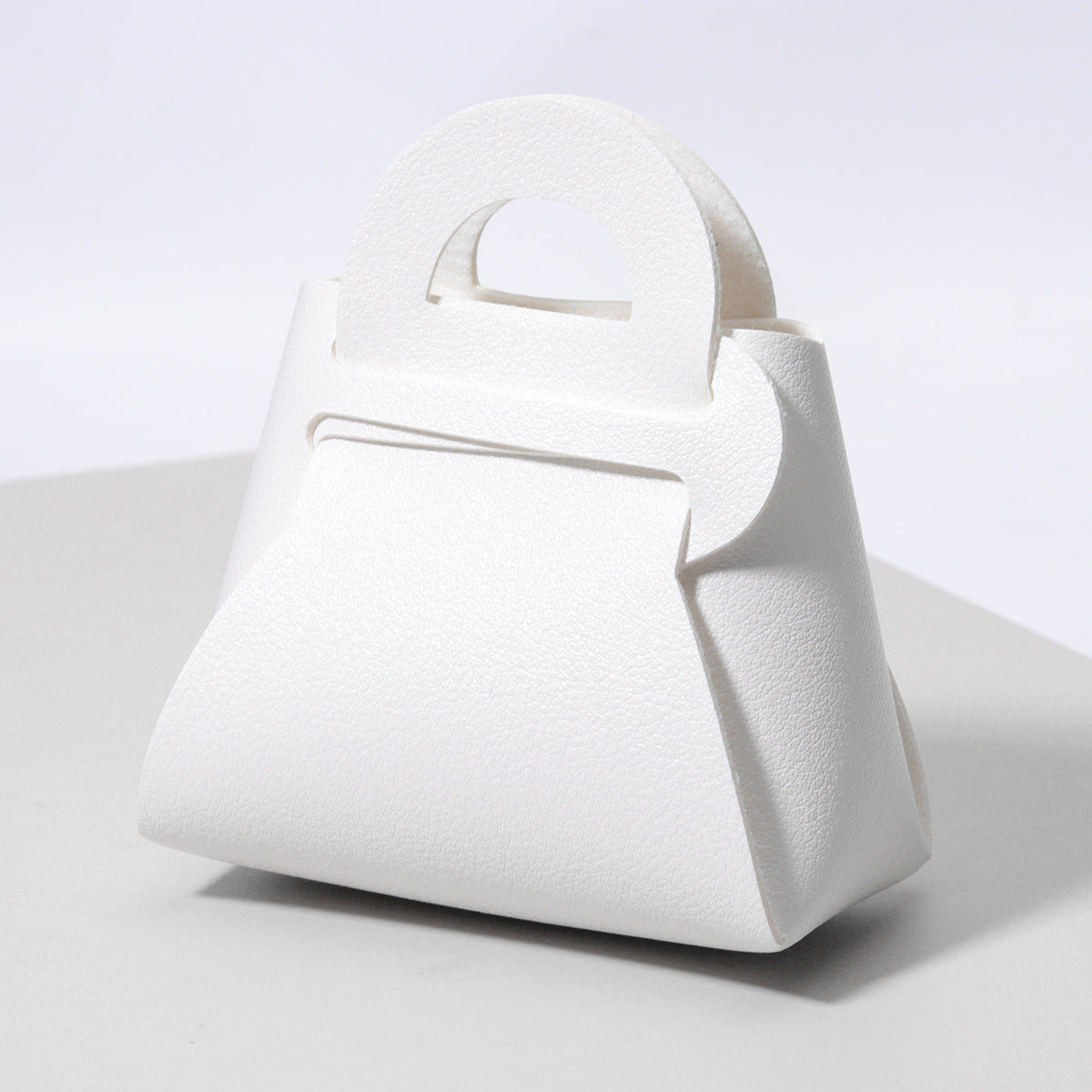 春夏新款迷你小PU皮包挂饰汽车钥匙扣儿童书包少女包包挂件白色