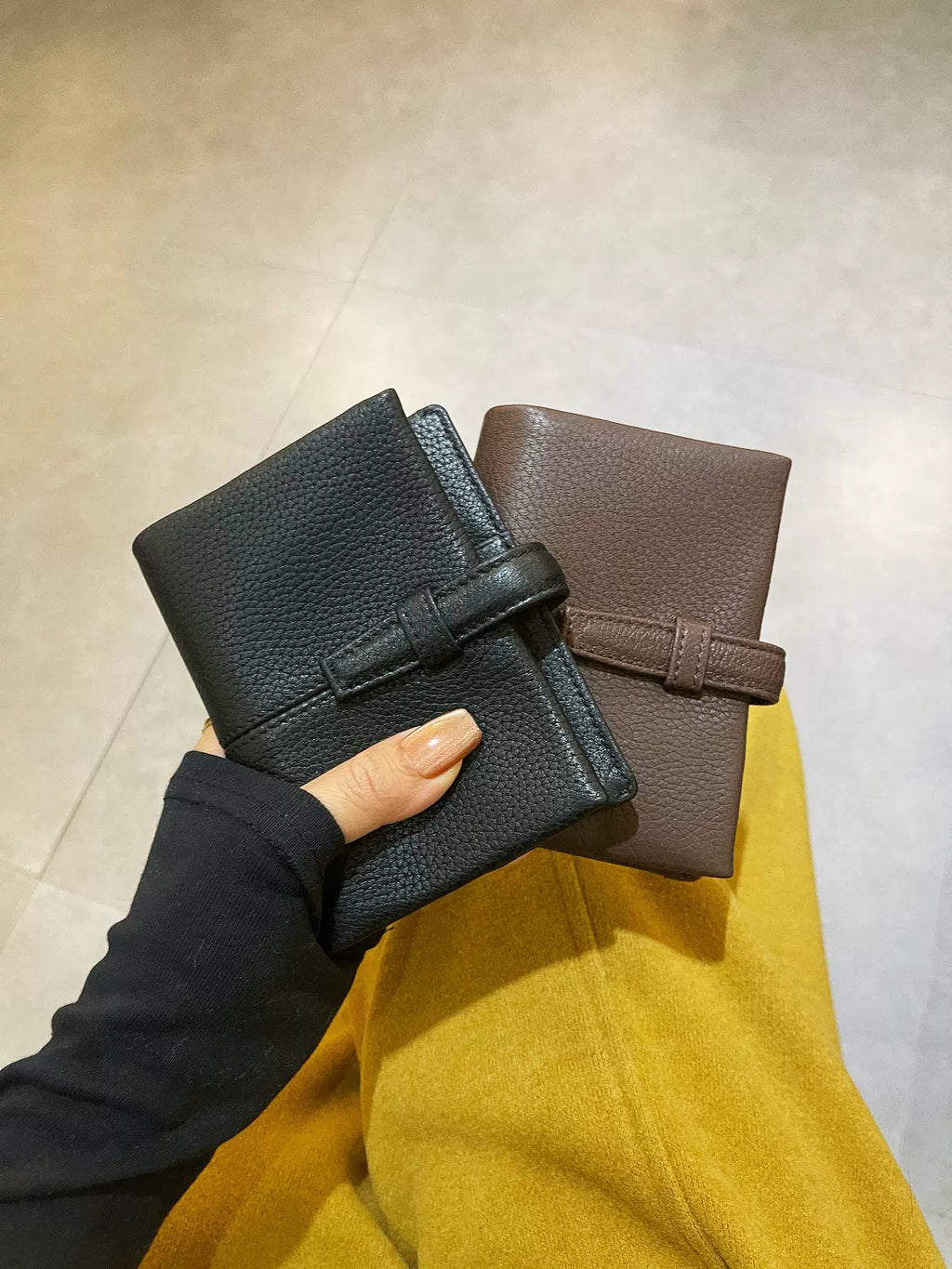 真皮手帐本M5A7日记本抽带商务活页夹笔记本随身旅行记事本卡收纳