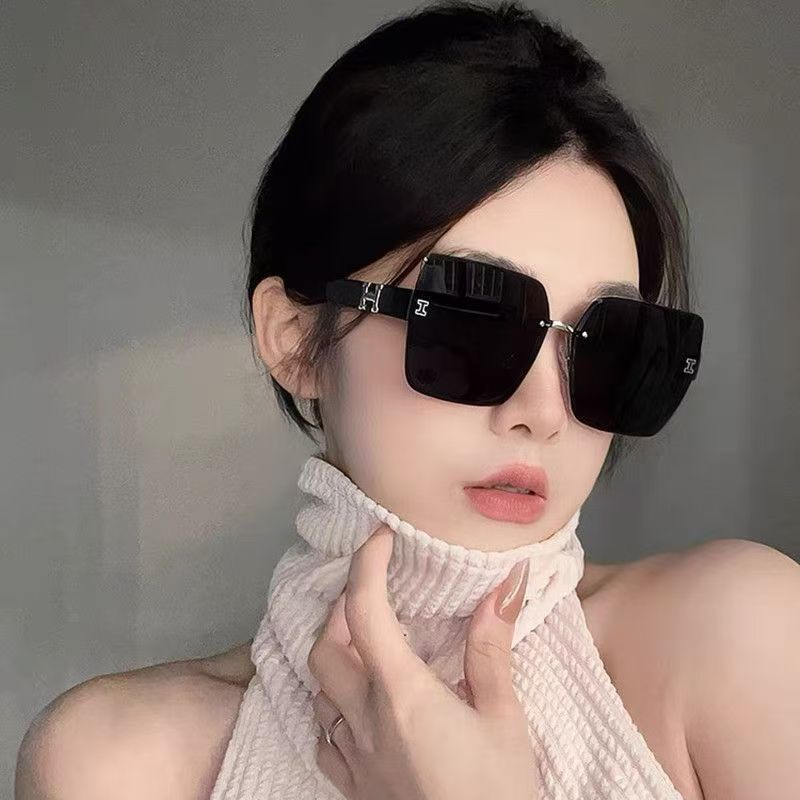 2025年网红同款大框太阳镜男女出街显脸小高级感无框墨镜防紫外线
