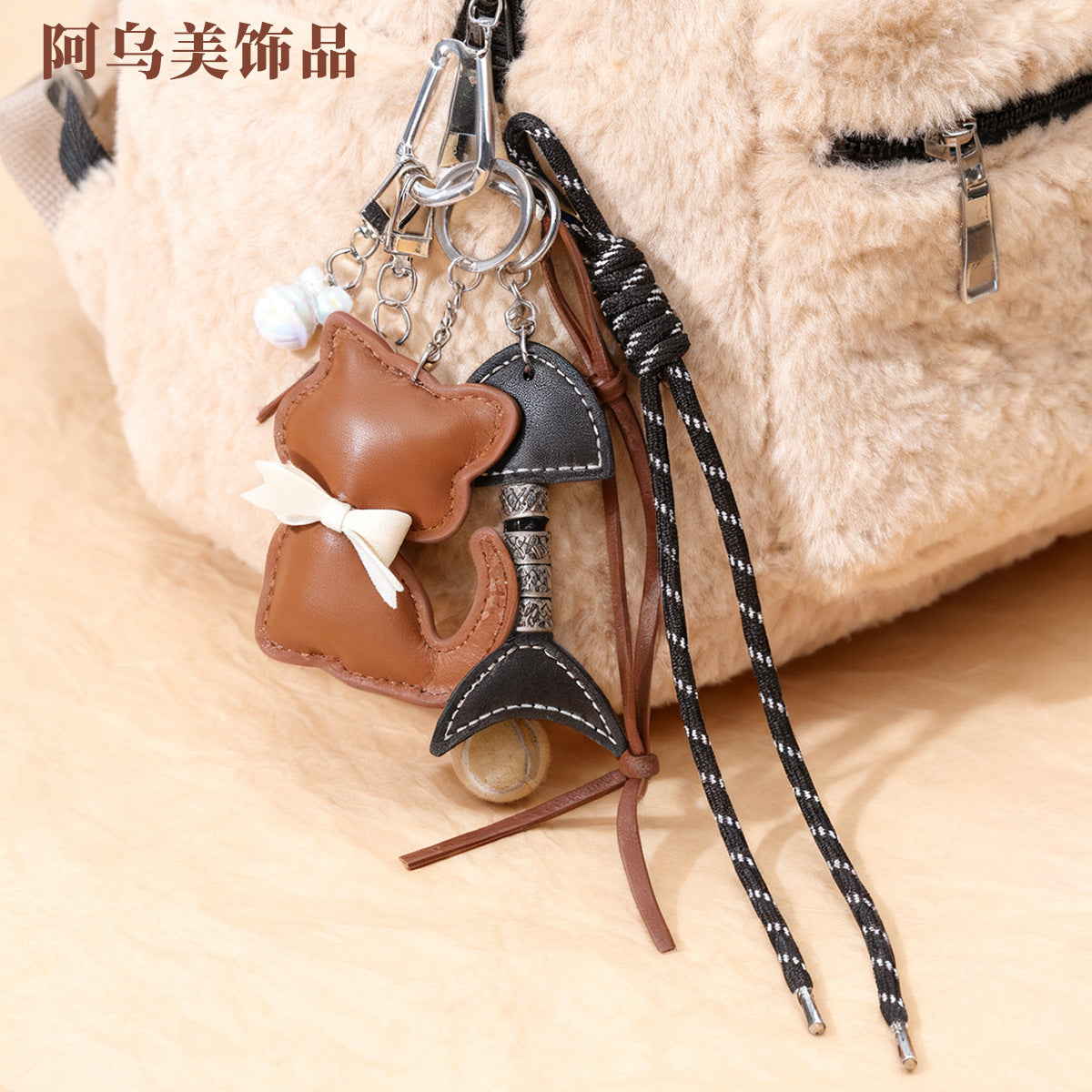 新款皮质小猫咪包包挂件蝴蝶结可爱卡通动物小猫女包挂饰小礼品