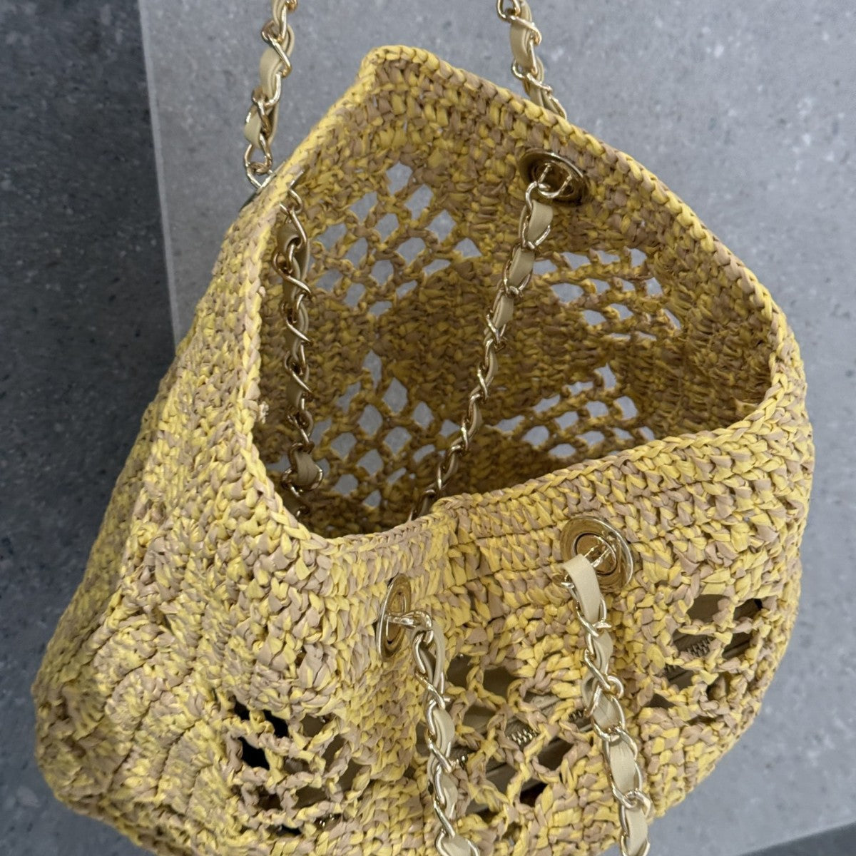 一件代发新款ins镂空纸绳草编包休闲百搭时尚单肩包大容量通勤包