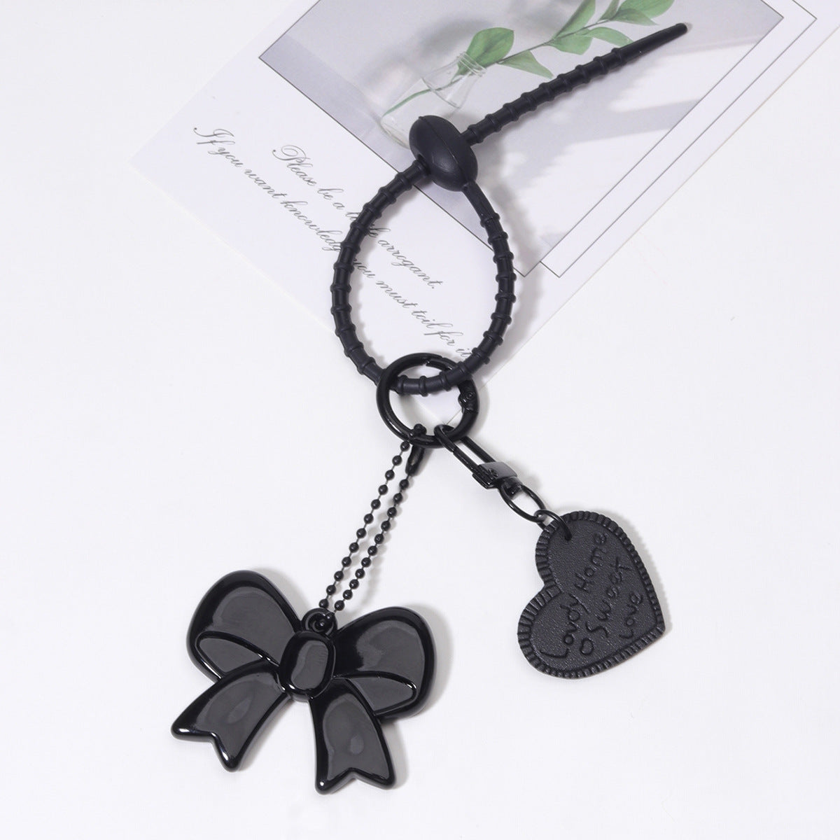 跨境热销磨砂质感亚克力包包挂件杯子挂饰挂件扎带时尚热销桃心