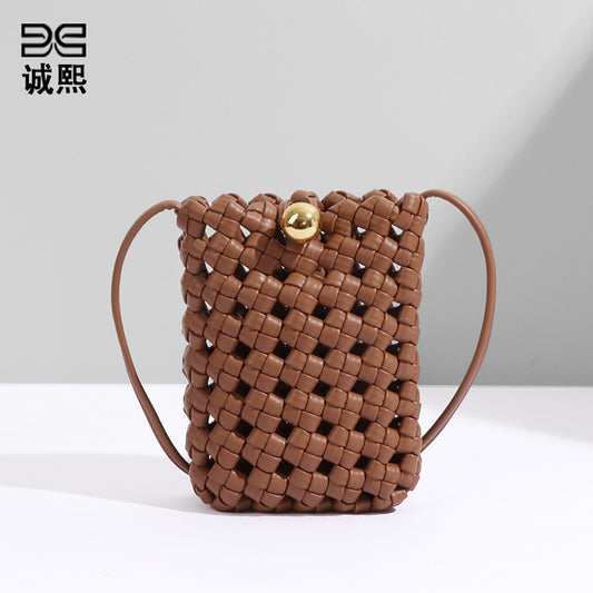 批发2024新款风车结编织竖款斜挎手机包简约mini小众设计单肩女包