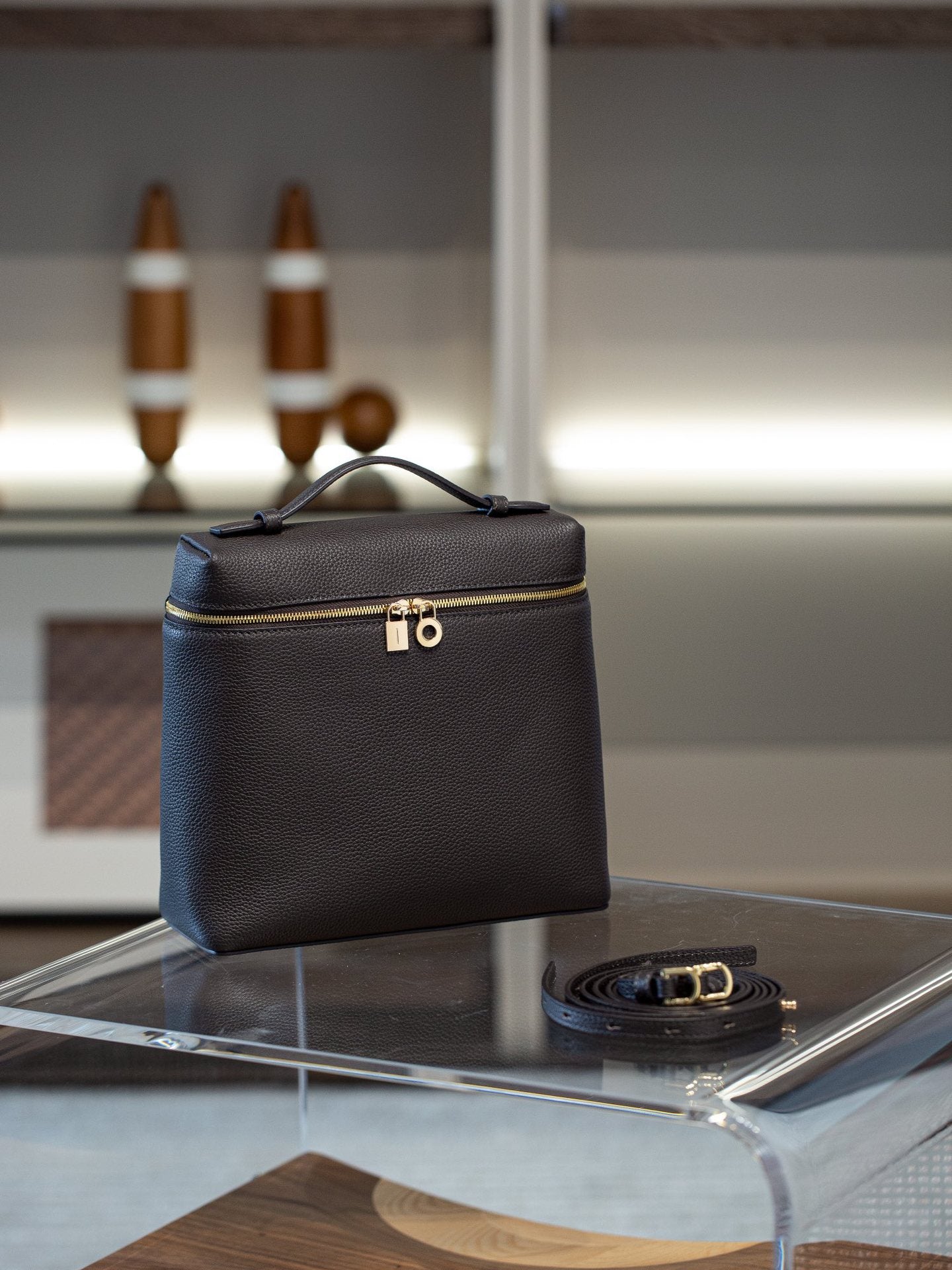 Loro包LP双肩包女2025新款时尚简约piana背包休闲旅游大容量书包