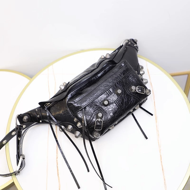 b家ins风机车包夏天包包斜挎腰包小众百搭真皮女式胸包女潮 代发