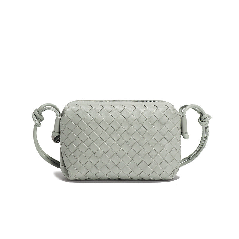 夏季新款马卡龙小巧手工编织批发女包简约纯色时尚百搭斜挎小方包