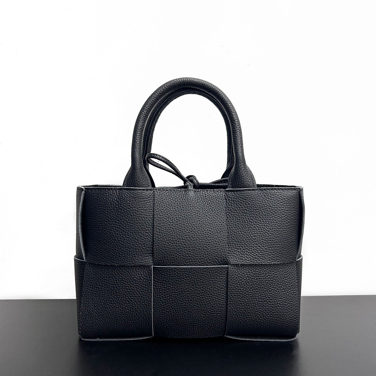 2023新款原创小众托特包大容量女包真皮编织手提包简约通勤质感包