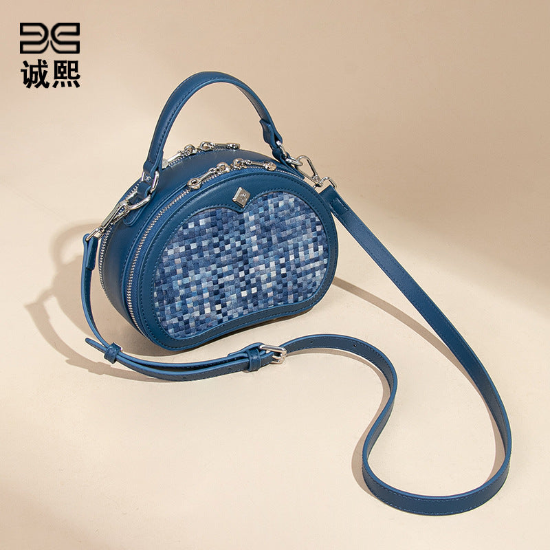 时尚韩版2025新款手拎小圆包小众设计百搭单肩斜跨包休闲编织女包