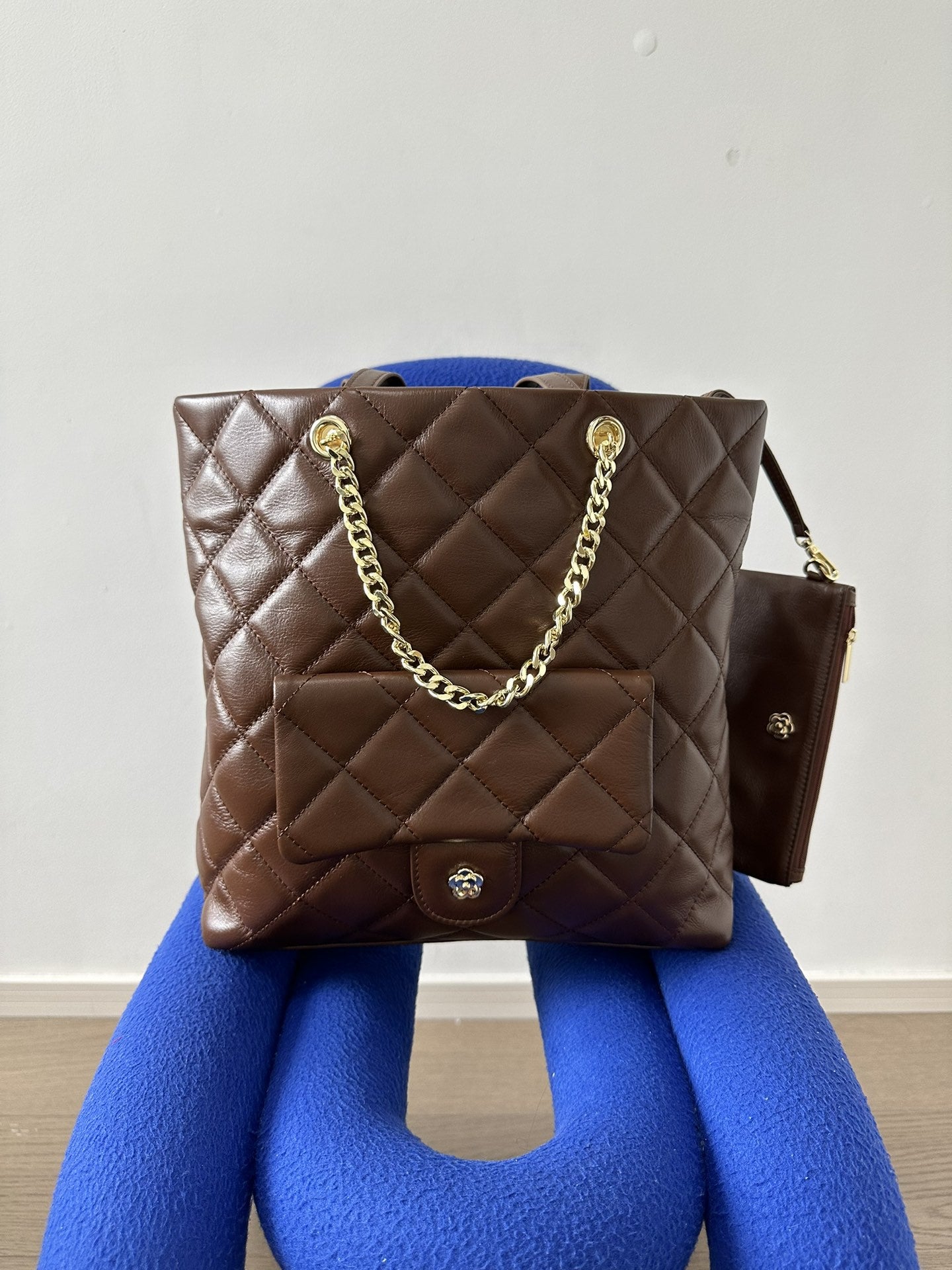 2023新款中古款小香风大容量竖款托特购物袋真皮单肩包包女