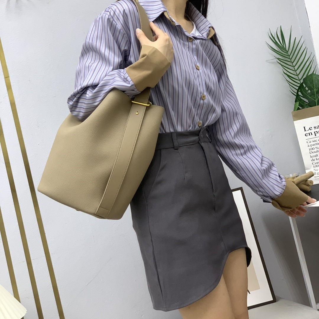 韩风流浪水桶包简直泰韩啦 网红爆品皮料忒有质感容量空间大 代发