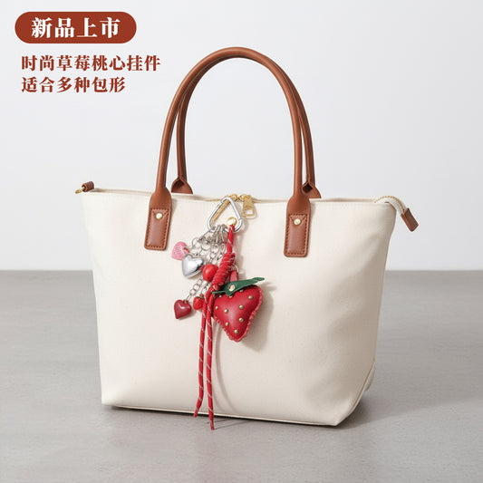 量大价优现货红色草莓包挂金属动物狗编织绳钥匙链钥匙扣包挂