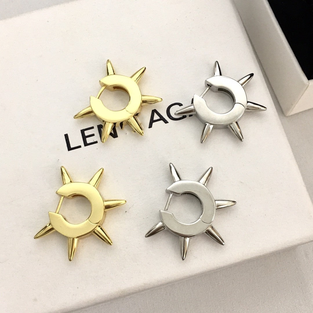 巴黎家21新款六角柳丁耳环女高级感个性朋克风几何形光面气质耳扣