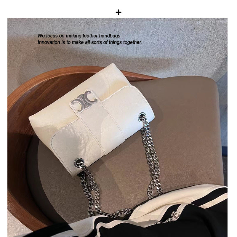 香港凯旋门腋下包包女2024新款真皮春夏高级感法棍信封链条小方包