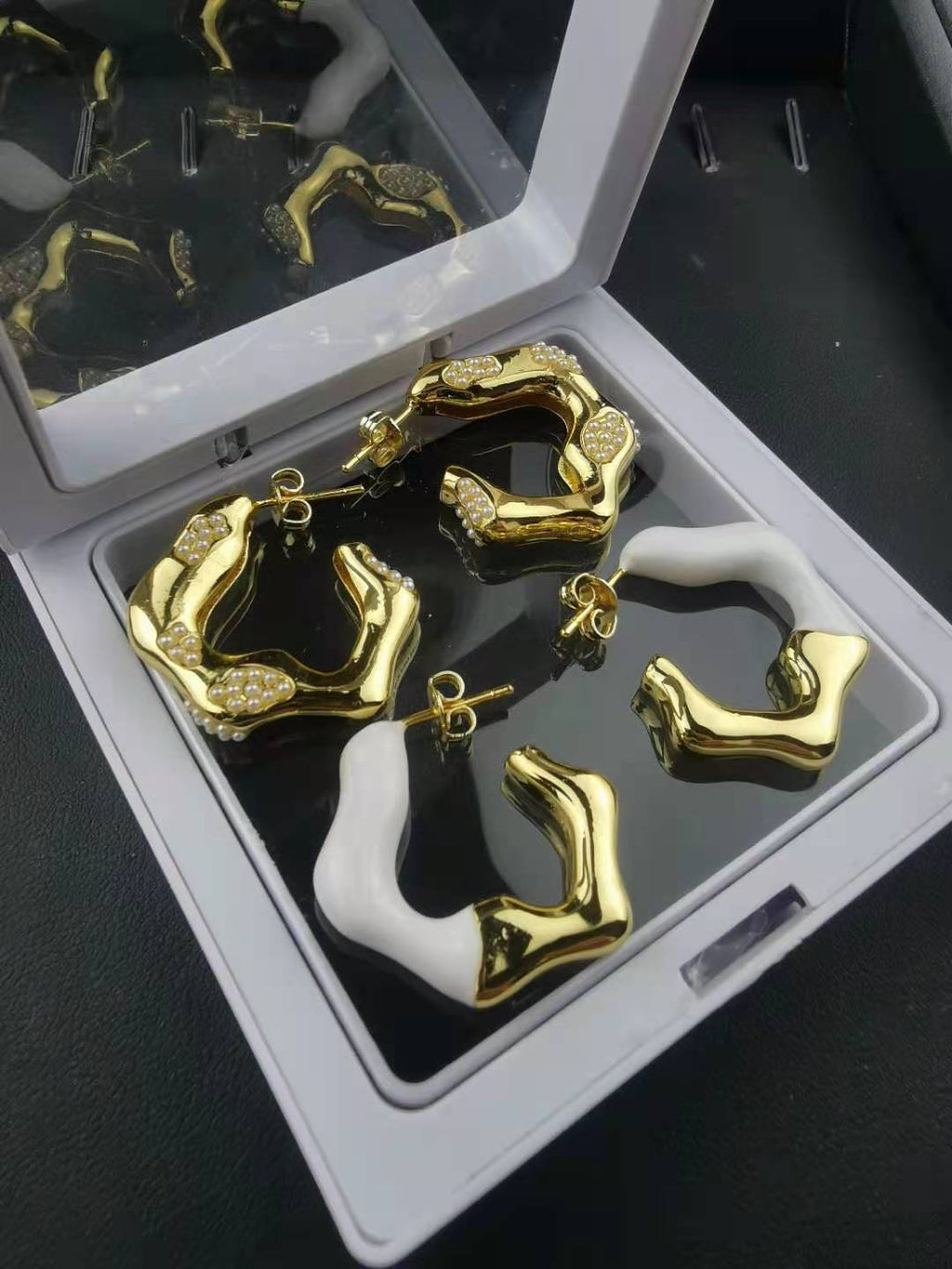 CELI赛家不规则波浪形耳环微镶珍珠粒耳坠耳钉女撞色耳饰镀真金