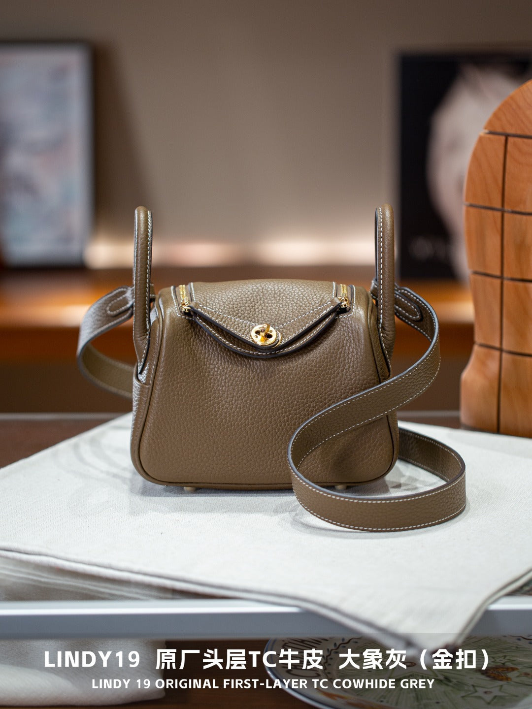 包包2025新款女包琳迪包真皮女包医生包包单肩手提斜挎枕头药箱包