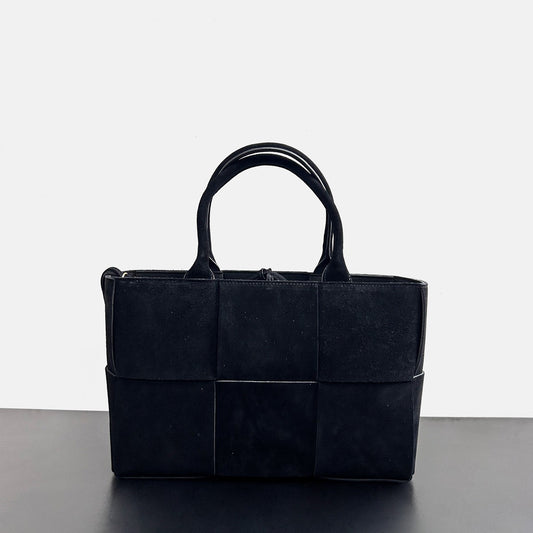 2024新款磨砂皮手工编织女款手提包大容量托特包购物袋单肩字母包