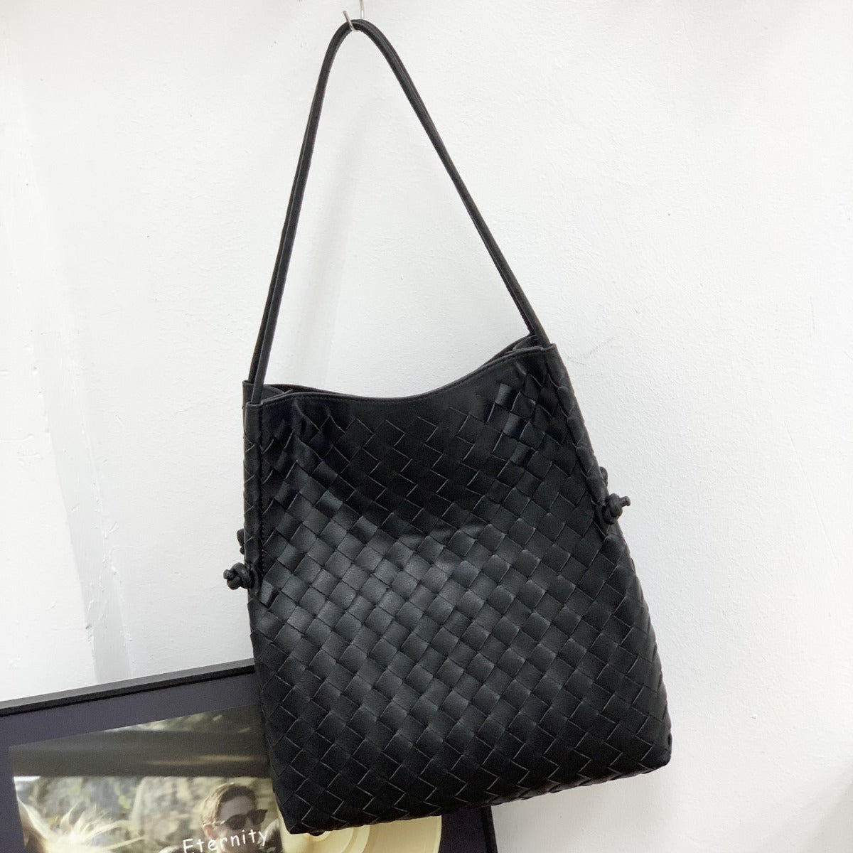 2024春夏季新款牛皮女包菜篮子编织大容量单肩斜挎手提包包编织女