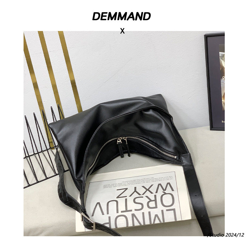 2024新款油蜡皮方盒包宽肩带单肩斜挎休闲包包大号扭结包百搭气质