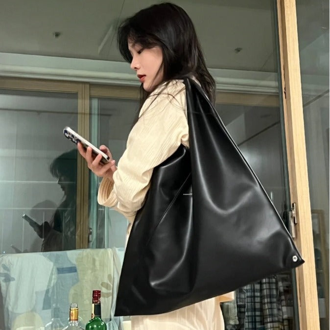 MM马吉啦三角包慵懒风女大容量通勤托特包ins潮流饺子包购物袋6