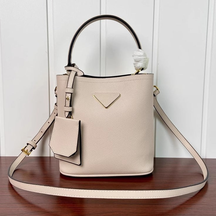 P家杀手mini水桶包韩版十字纹牛皮手提包时尚斜挎单肩包一件代发