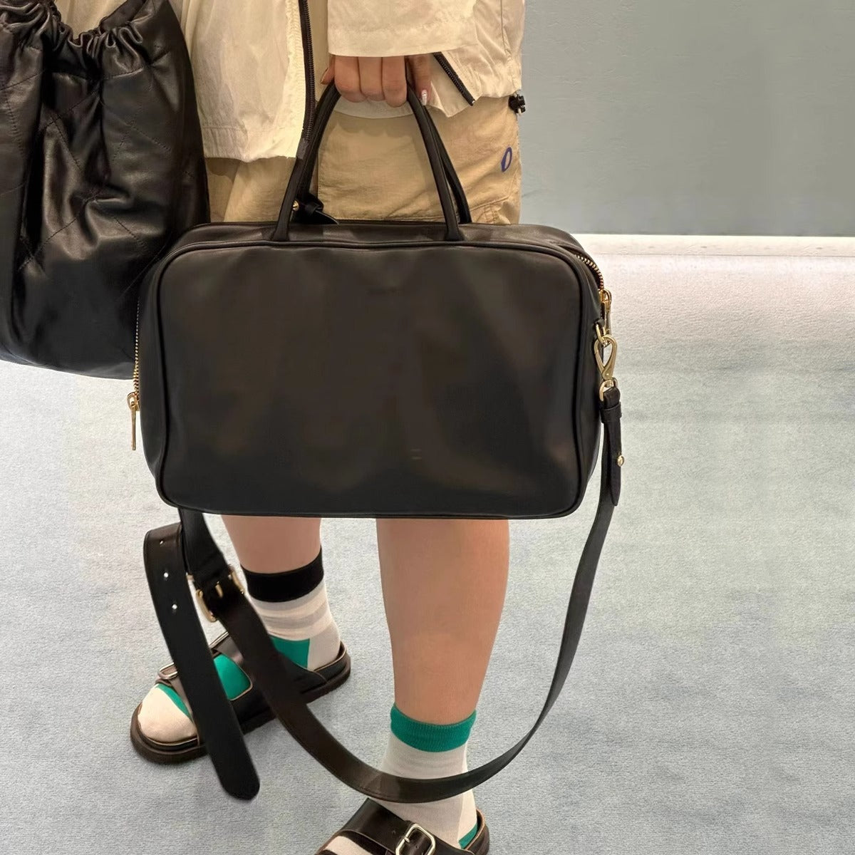 旅行包复古做旧公文包大容量通勤电脑包单肩斜挎真皮保龄球女包