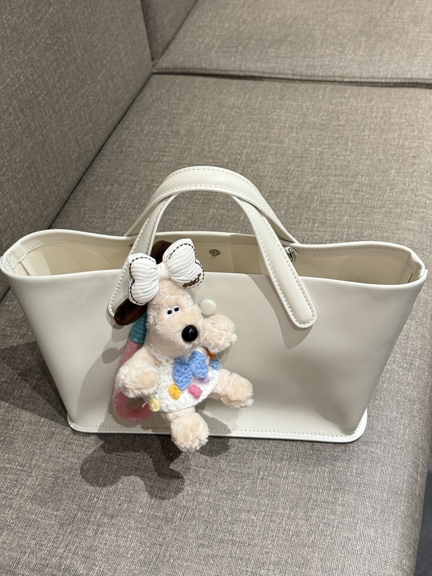 小众高级感托特包2025新款通勤斜挎包轻奢大容量马卡龙百搭手提包