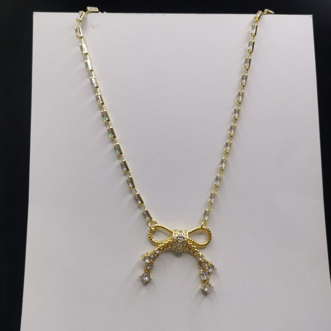 缪22新款蝴蝶结流苏满钻耳钉女项链手链胸针满锆高级感气质耳环