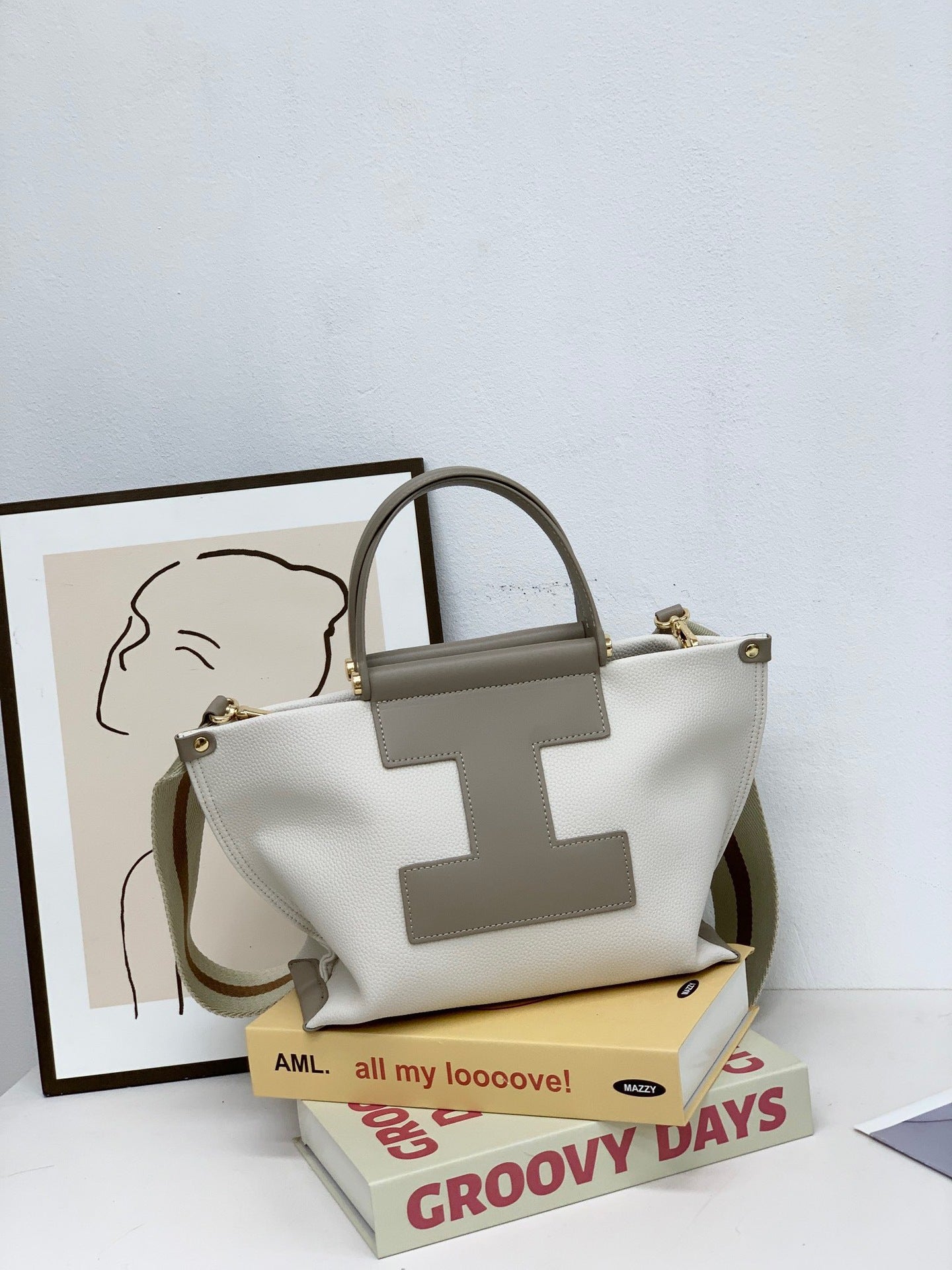 头层牛皮设计托特包女大容量真皮2024新款通勤腋下单肩斜挎女包包