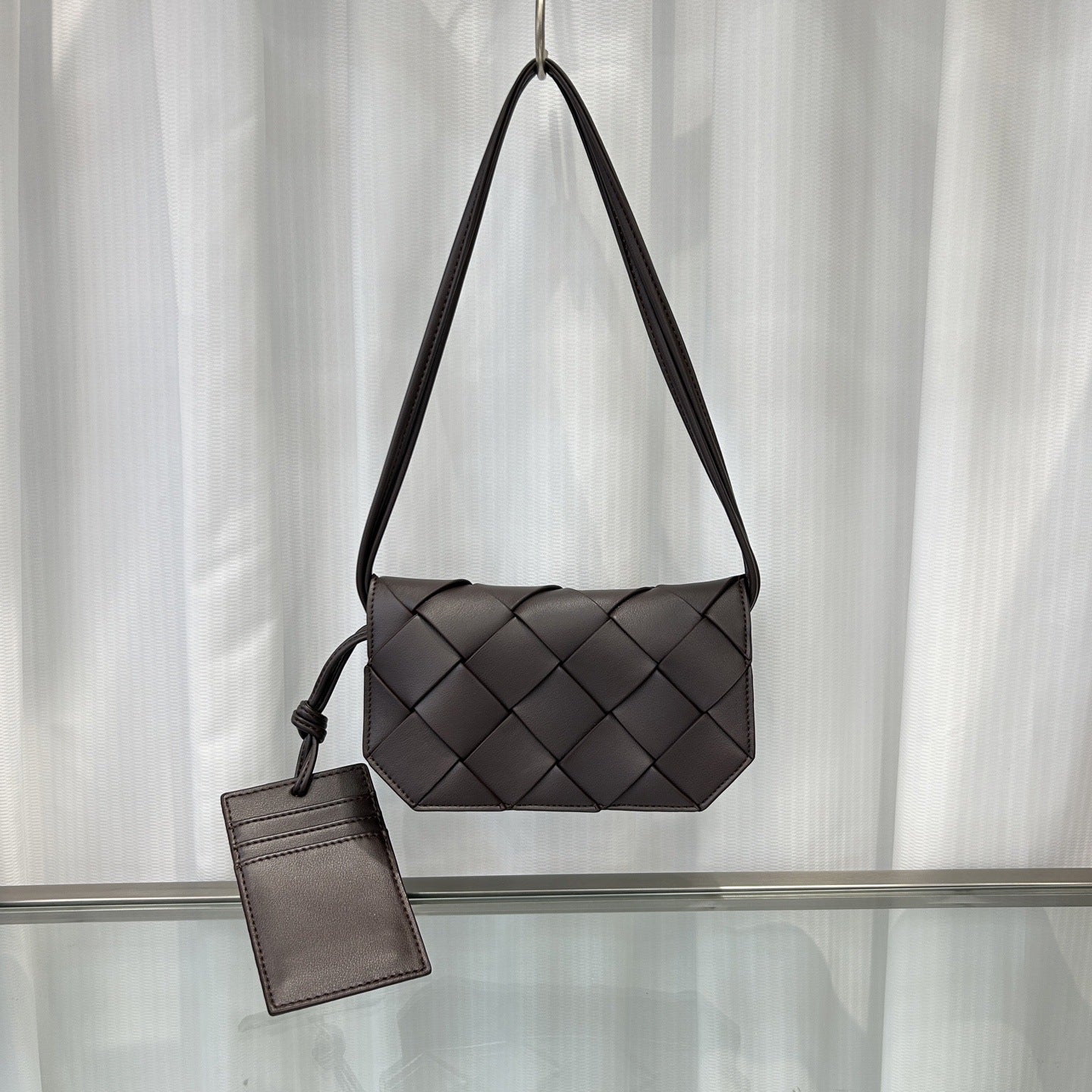 新款潮流真皮手工编织夹子包跨境肩带单肩斜挎厂家直销手机包