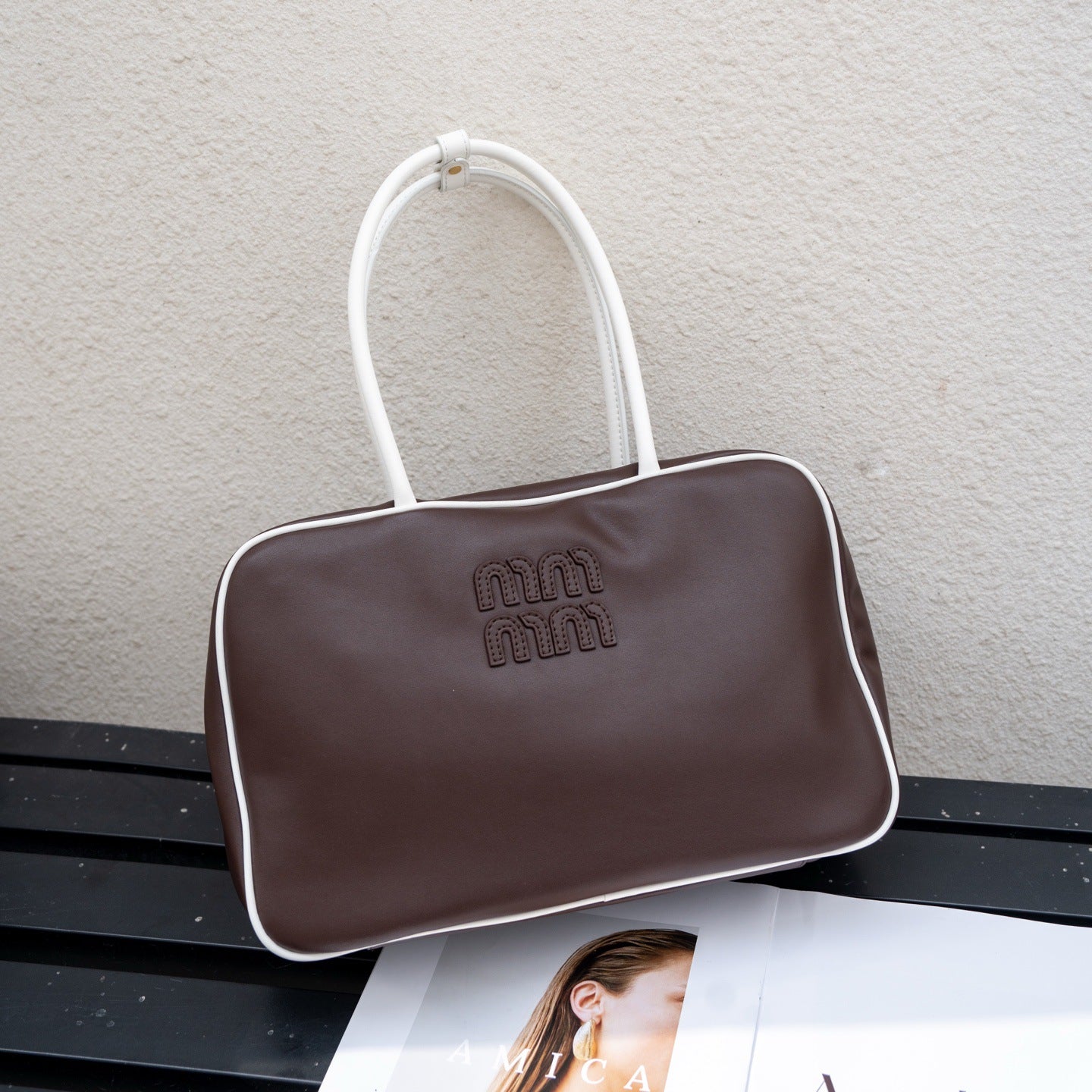 小设计大容量公文包2024新款复古美拉德手提斜挎大包气质单肩包