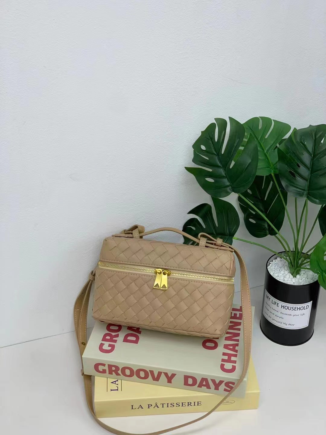 头层羊皮手提包编织饭盒包真皮手拎包化妆盒子包时尚单肩斜挎包女