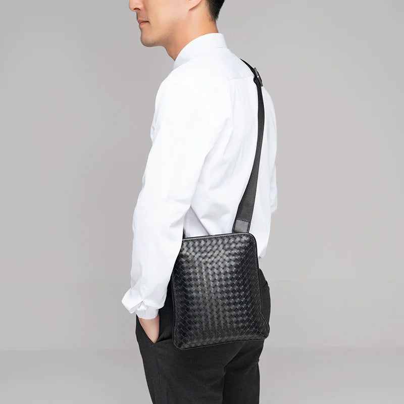 x&bv男包真皮背包单肩包斜挎包男士休闲牛皮编织竖款时尚小平板包