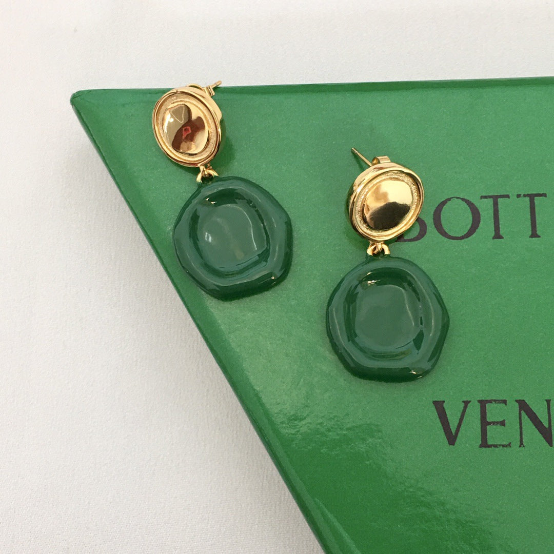 BV家21新款几何形绿色圆牌耳钉女高级感气质欧美风光面珐琅耳环
