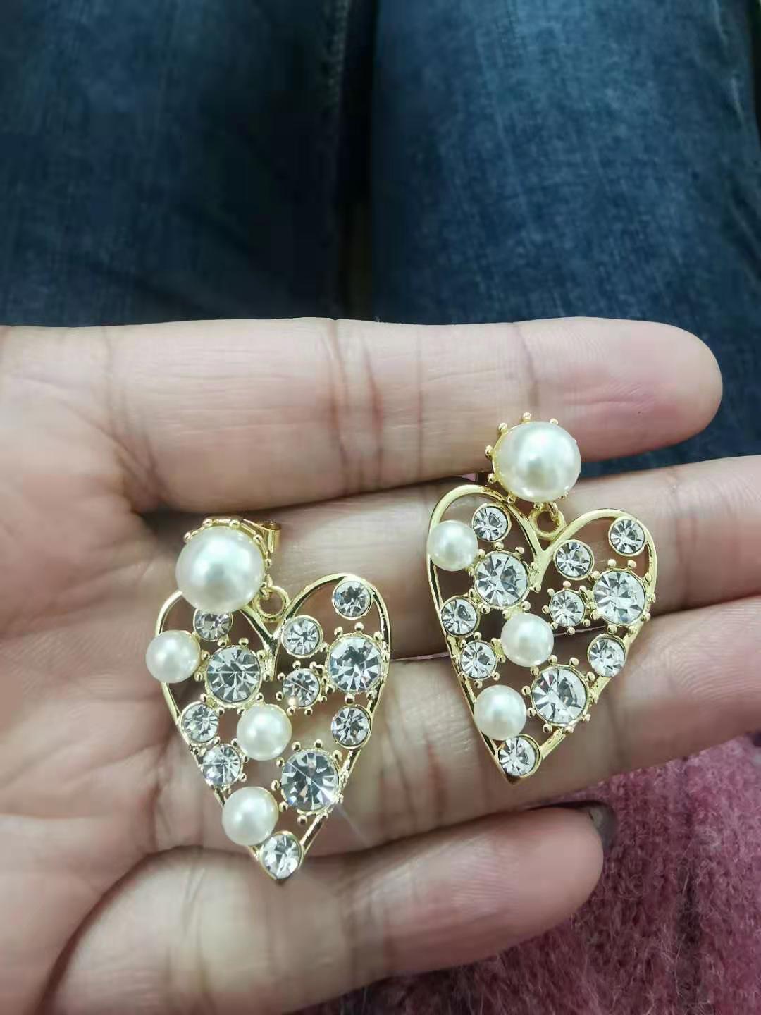 赛家耳环爱心镂空满钻珍珠珍珠水晶闪闪时尚气质欧美心形耳钉女