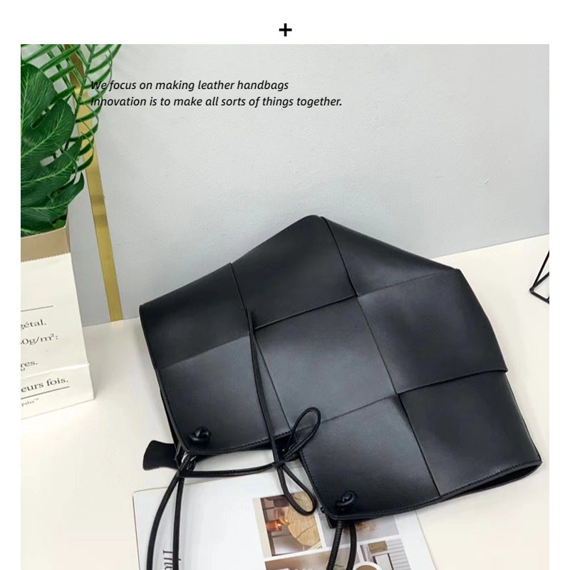 高级感编织大包包女夏季2023新款潮腋下包百搭大容量单肩包托特包