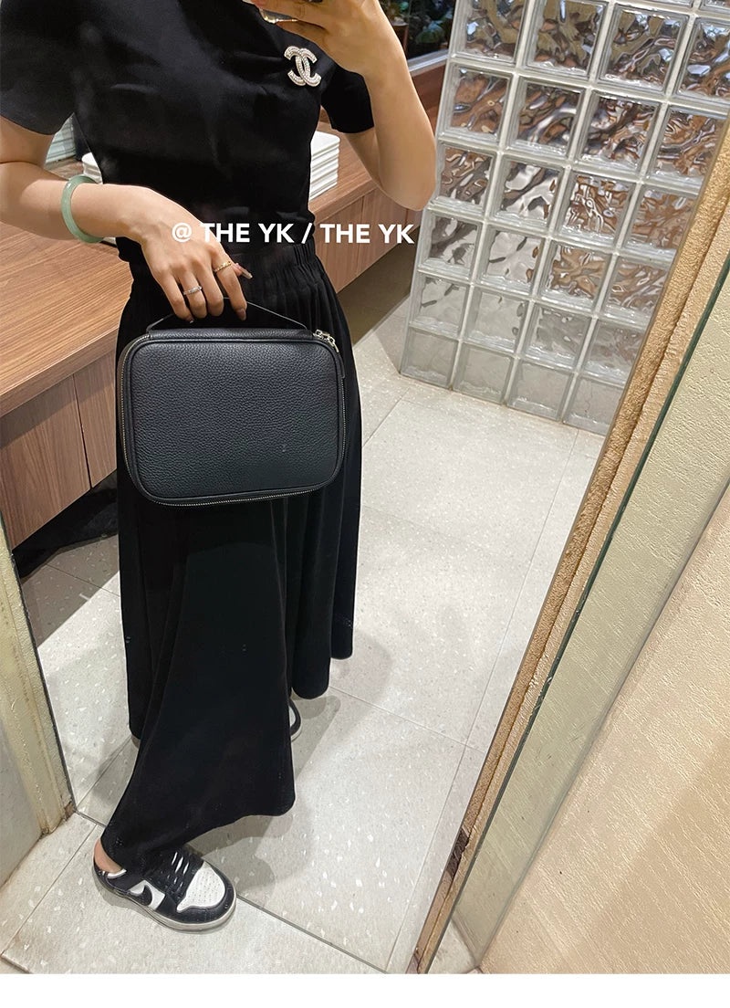 tc牛皮刺绣H化妆包洗漱包防水多隔层收纳包家用出差旅行包大容量