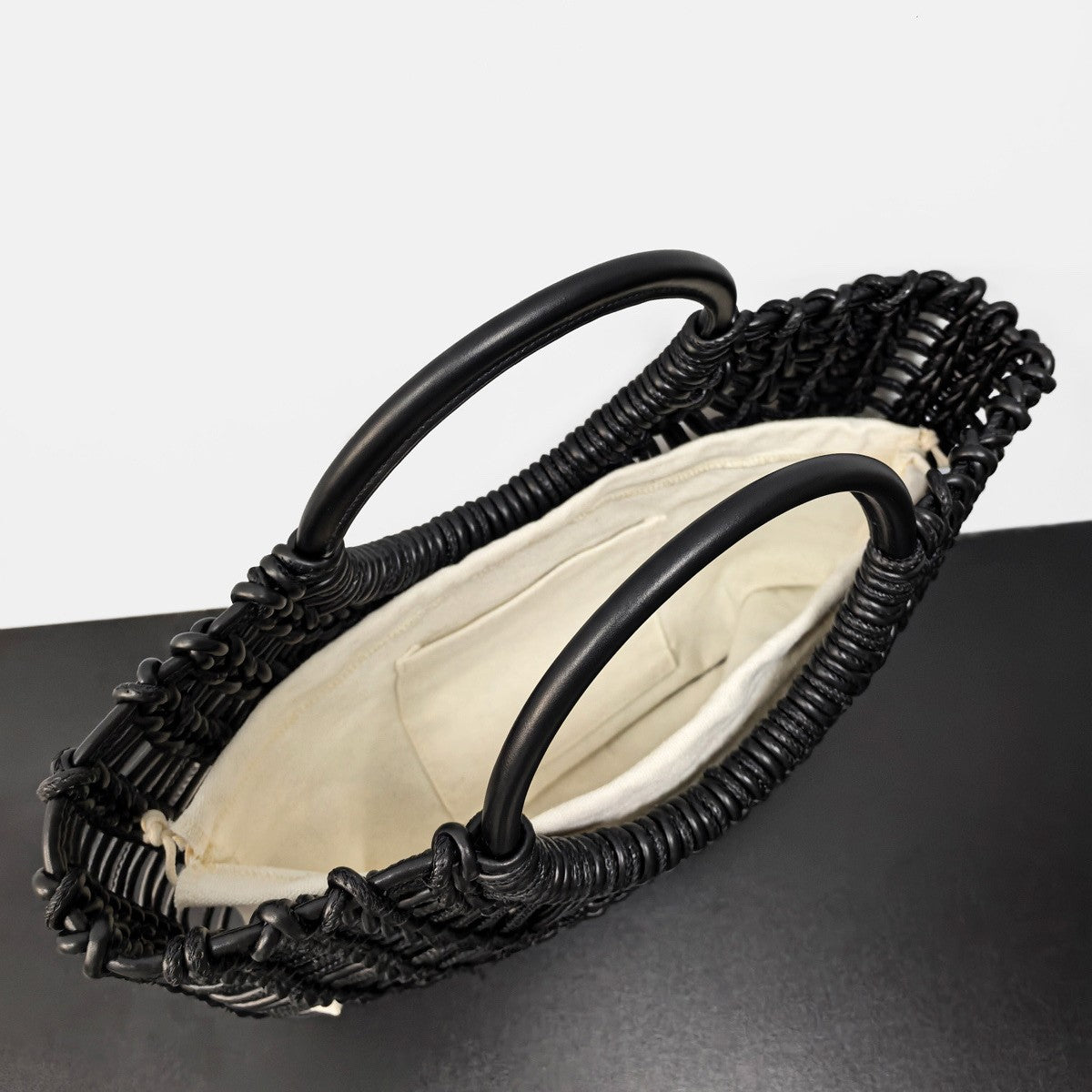 2025新款时尚百搭草编镂空出街休闲夏日度假风女式手提编镂空包包