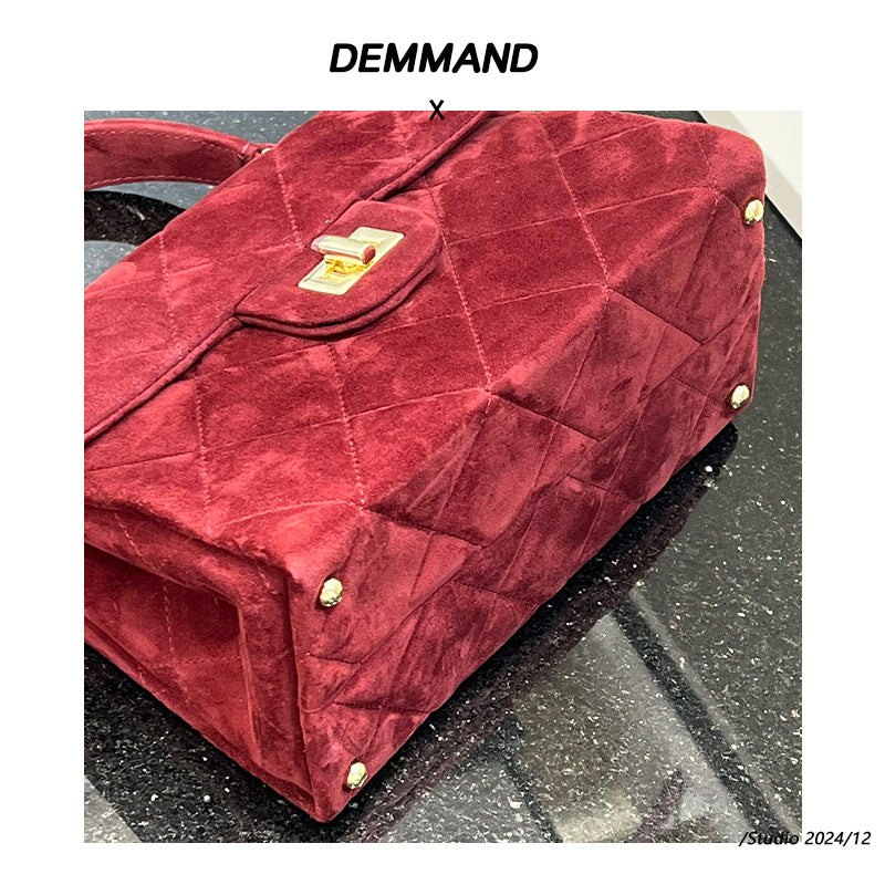 高级感磨砂麂皮菱格包包女新款大容量通勤单肩斜挎小方包红色小包