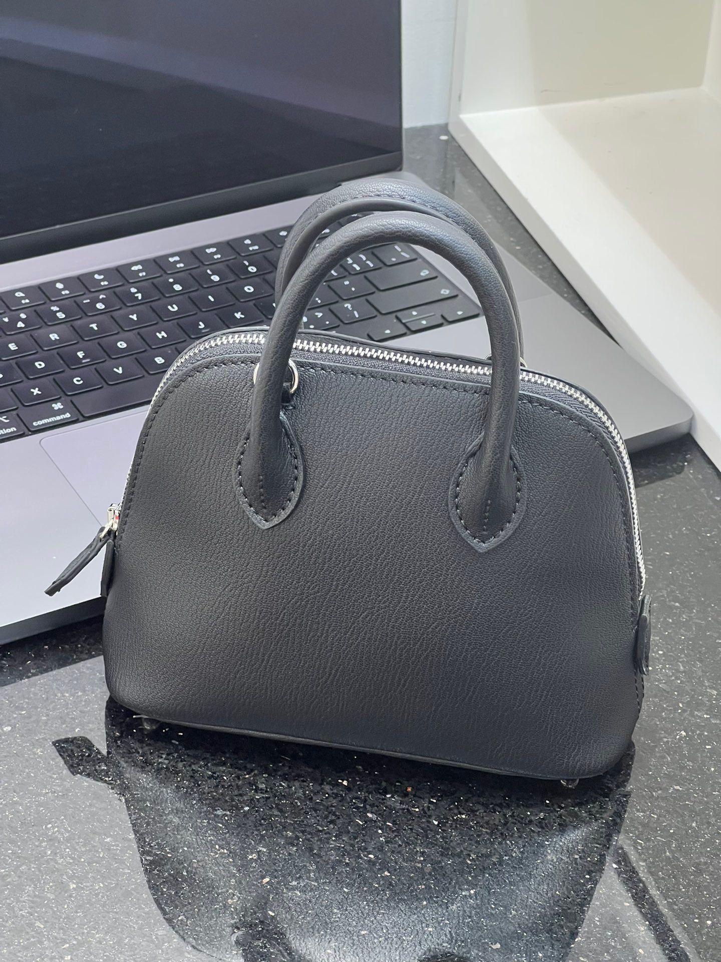 头层牛皮纯皮经典百搭时尚迷你手提小包贝壳包真皮单肩斜挎手机包