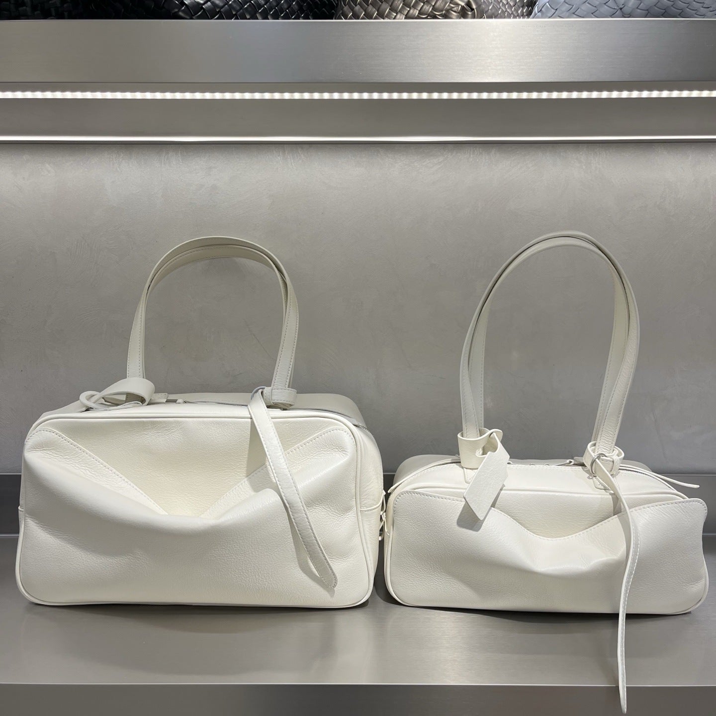 复古保龄球包2025新款小众高级感手提包通勤单肩腋下包包时尚女包